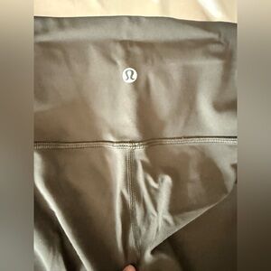 lululemon athletica Olive Green wunder under leggings